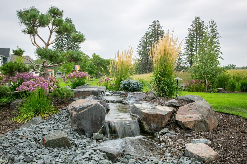 387806354_797734852362770_1043255729570522492_n Pond installation