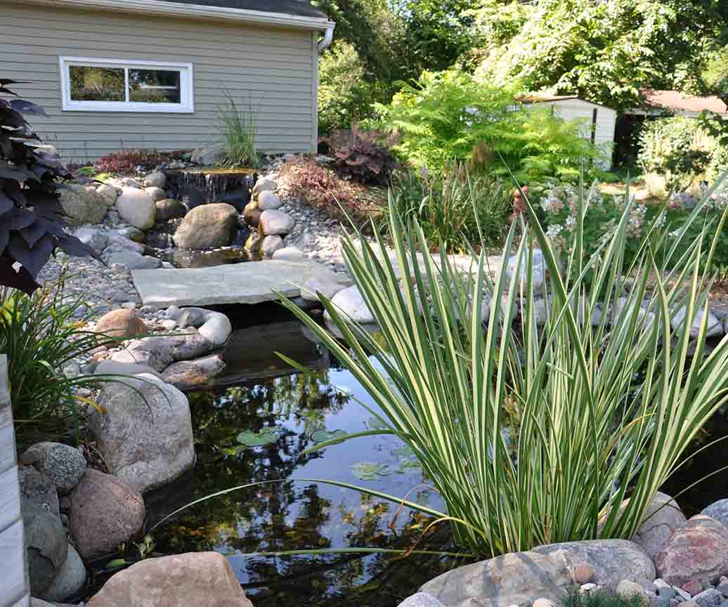 KOI pond installation, Pondless waterfall, fountain